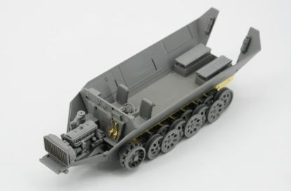 Picture of Sd.Kfz.251/22  75MM PaK 40 Type D Late