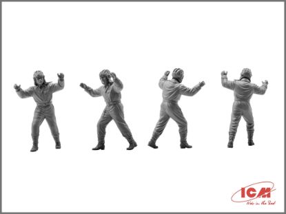 Picture of “Barbarossa” operation, June 22,1941 (4 figures - 1 Germany officer, 2 Germany soldiers, 1 captured soviet tankman)