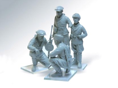 Picture of WWII Soviet Partisans (4 figures)