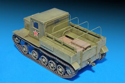 Picture of Ya-12 Late Prod. Soviet Artillery Tractor