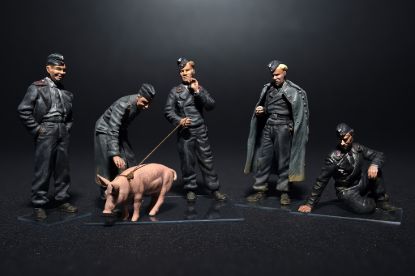 Picture of Germany Tank Crew at Rest