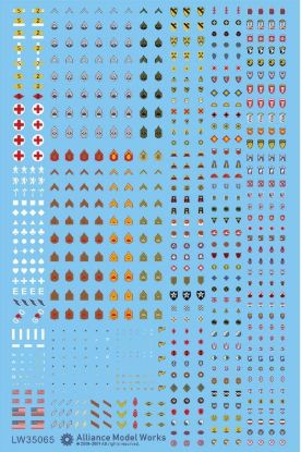 Picture of WWII US ARMY Insignia Set 