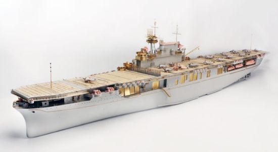 Picture of 1/200 USS CV-6 Enterprise DX w/ Full Wooden Deck for Trumpeter